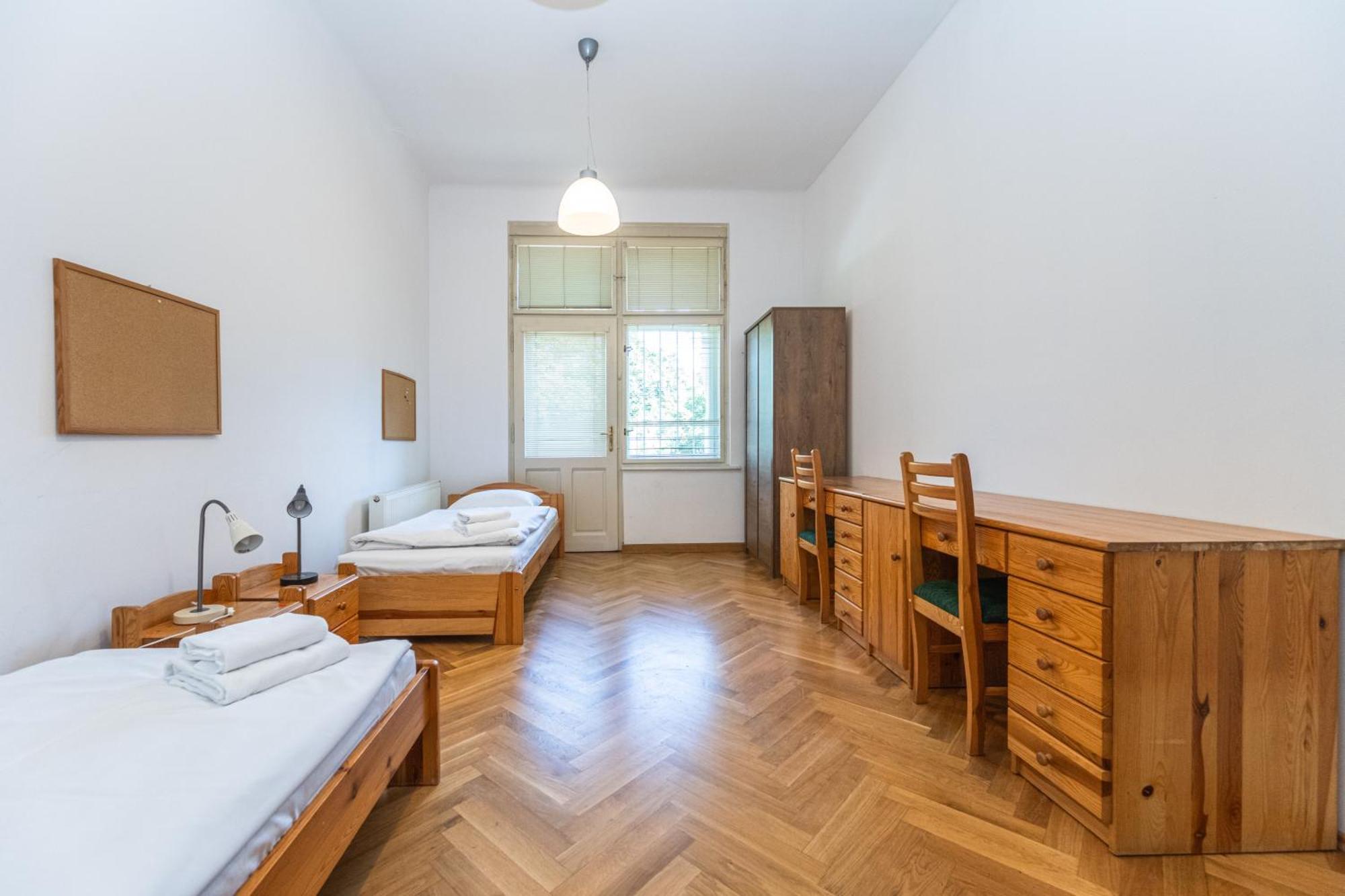 Jiriho Z Podebrad Apartments Prag Exterior foto