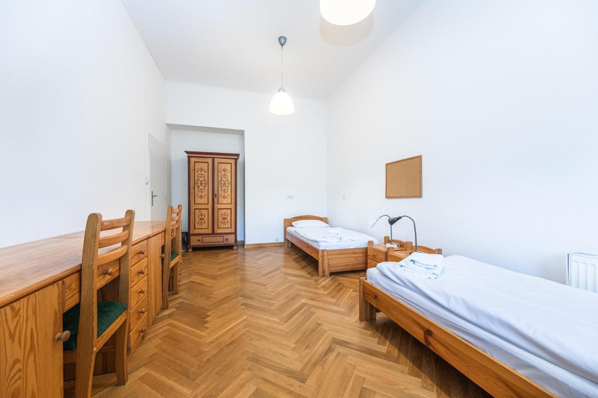 Jiriho Z Podebrad Apartments Prag Exterior foto