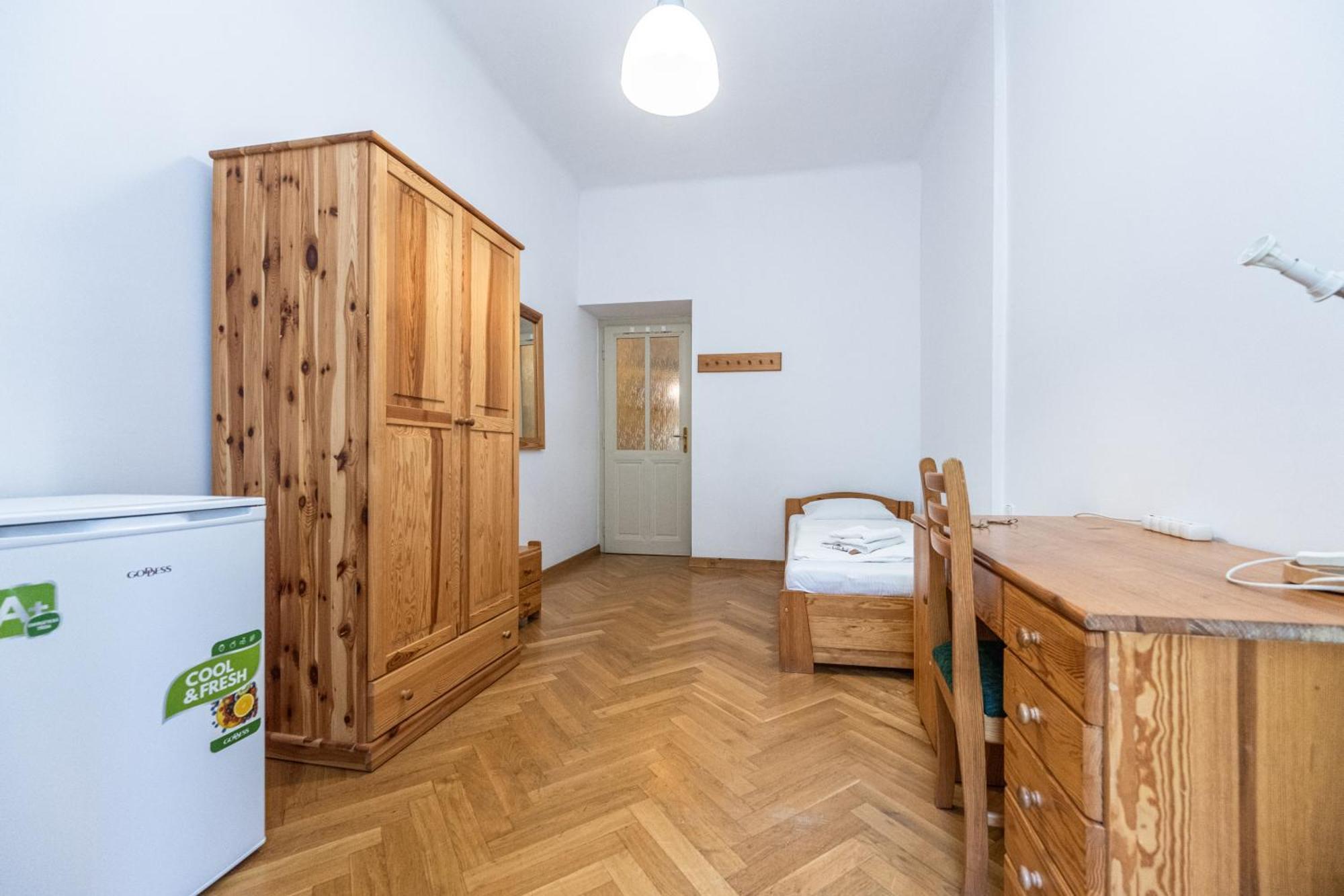 Jiriho Z Podebrad Apartments Prag Exterior foto